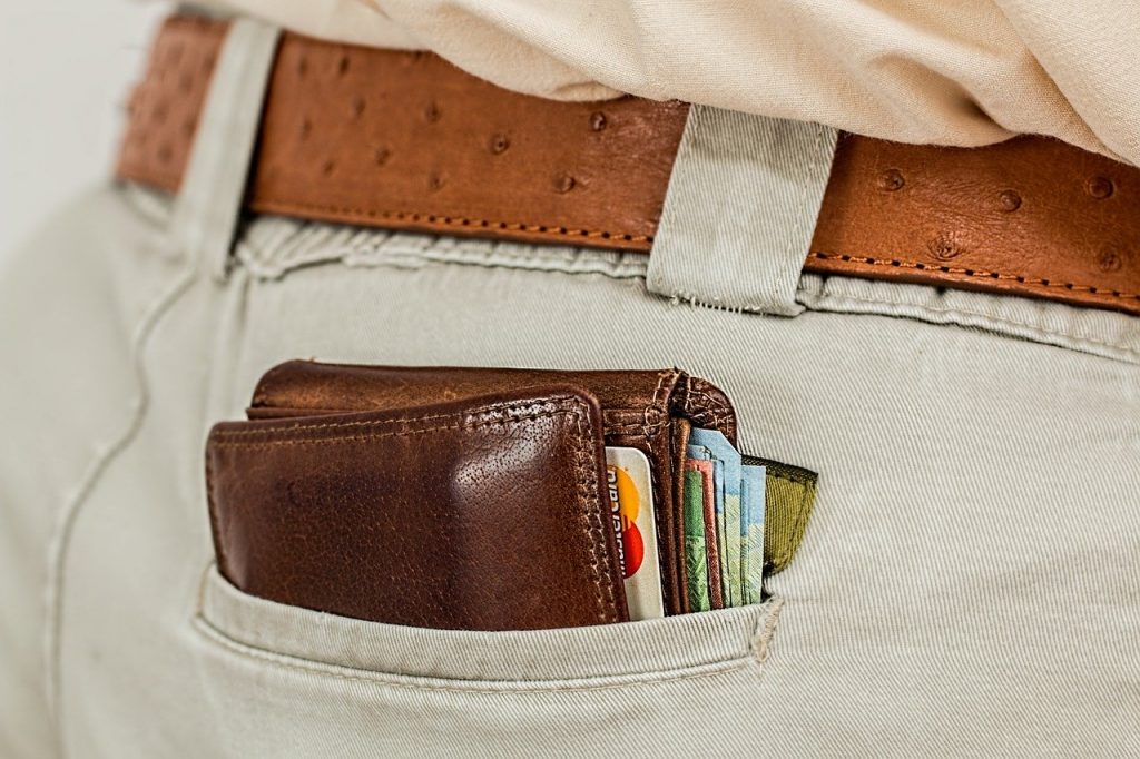 Stuffed wallet, Providing tax and accounting services in Cheltenham and London. Tax accountancy Hammersmith tax accountancy London, tax accounting services Cheltenham