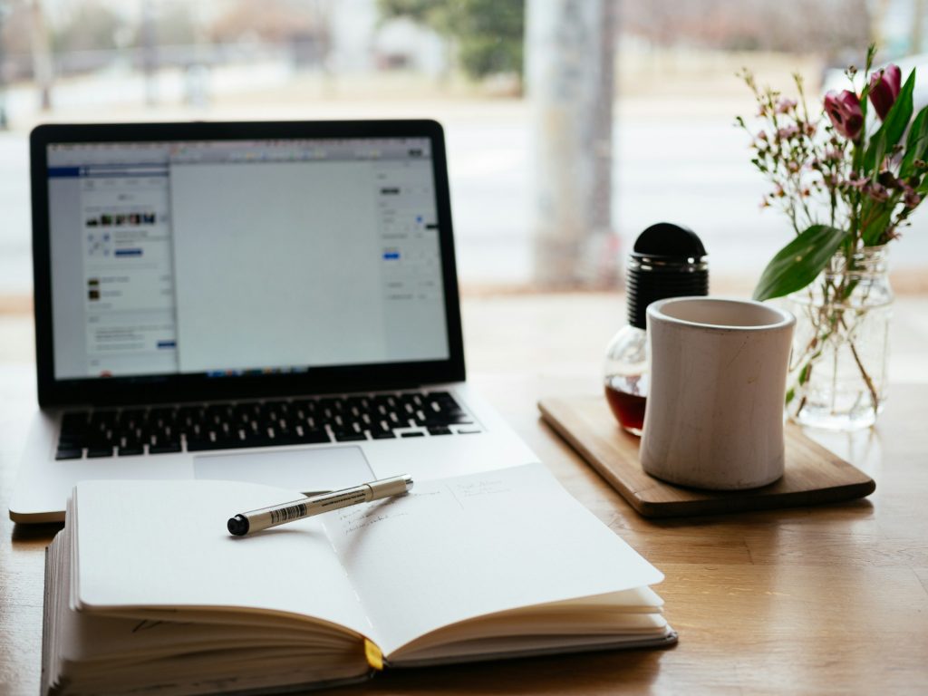 accountant services in Cheltenham and Hammersmith